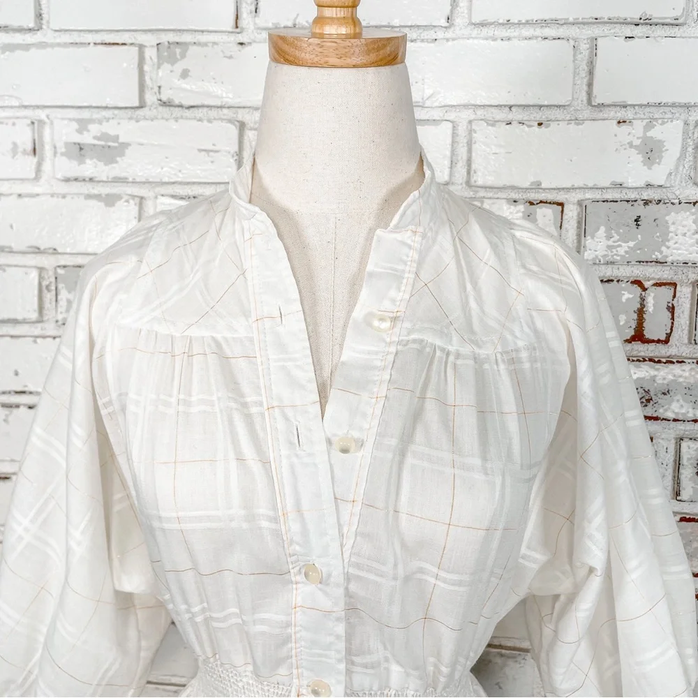 Vintage 60s 70s PepperHill White and Gold Plaid Puff Sleeve Tie Waist Button Top - Picture 2 of 9